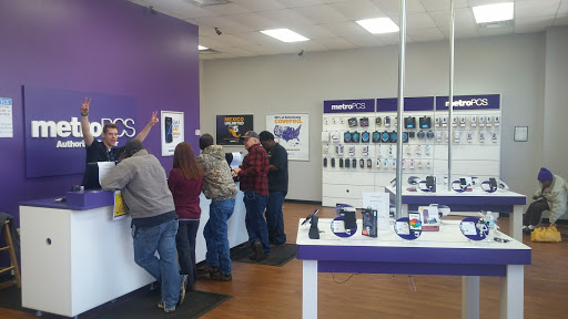 Cell Phone Store «MetroPCS Authorized Dealer», reviews and photos, 895 W Center St, Kingsport, TN 37660, USA