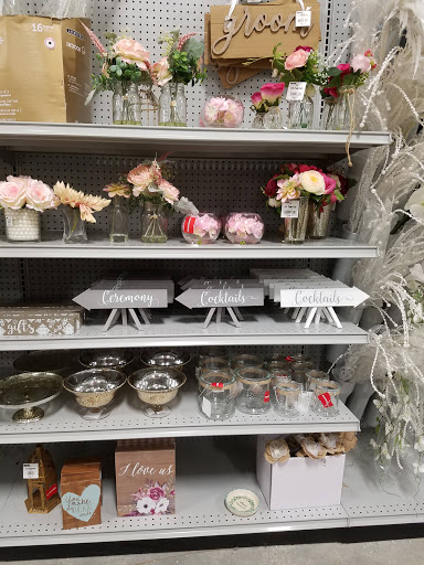 Home Goods Store «At Home», reviews and photos, 150 Northshore Blvd, Slidell, LA 70460, USA