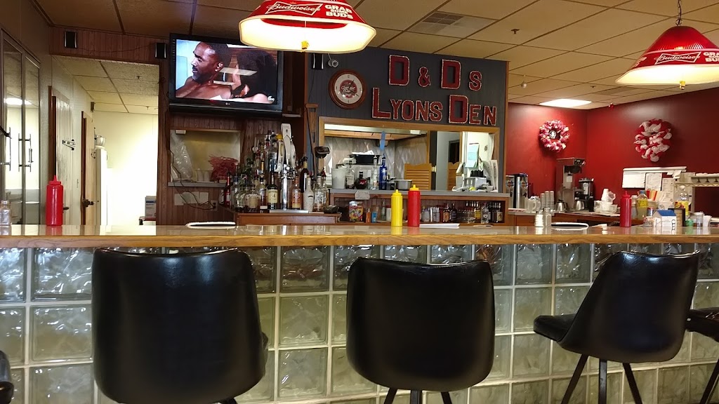 D & D's Lyons Den 68961