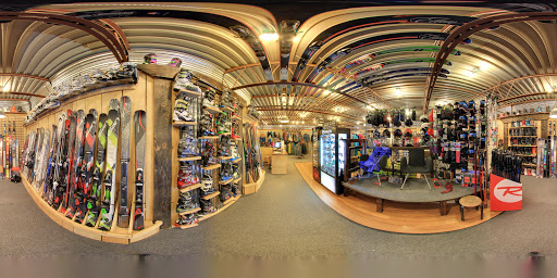 Snowboard Shop «Peak Ski & Snowboard Center», reviews and photos, 640 Center Rd, Pittsburgh, PA 15239, USA