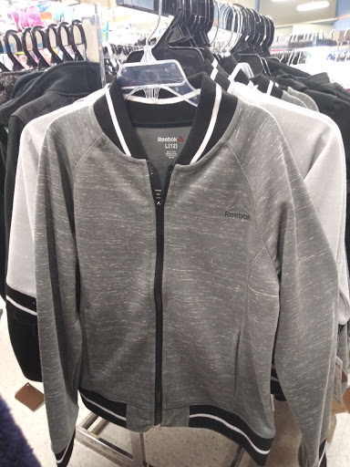 Clothing Store «Rugged Wearhouse», reviews and photos, 1705 N Dixie Hwy, Elizabethtown, KY 42701, USA