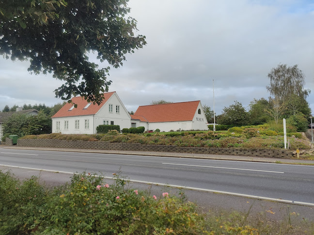 Kommentarer og anmeldelser af Den Gamle Grænsekro