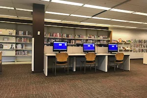 Columbus Metropolitan Library: Whetstone Branch image