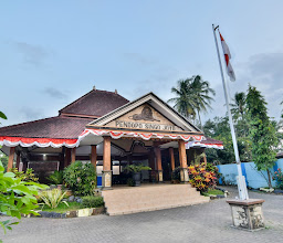Gondanglegi Sub District Government Office photo