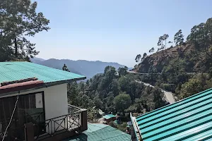Manohar Guest House and Restaurant image