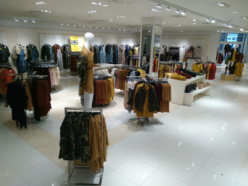 Clothing Store «Forever 21», reviews and photos, 211 King St, Charleston, SC 29401, USA