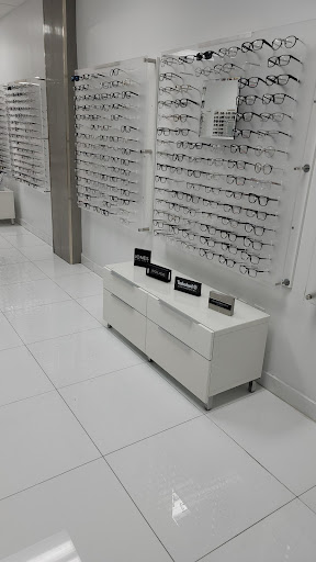 Optician «Vision Unlimited at Doral», reviews and photos, 7500 NW 25th St, Miami, FL 33122, USA