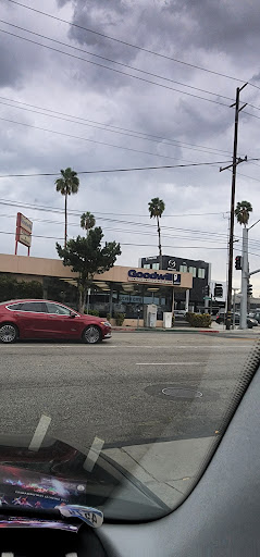 Thrift Store «Goodwill Bookstore», reviews and photos