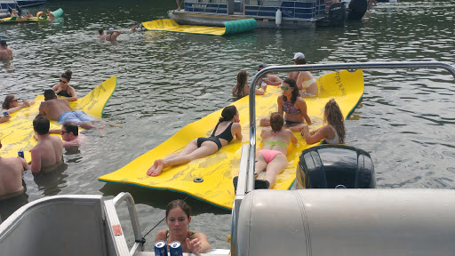 Sun & Fun Pontoon Boat Rentals Lake Austin image 7