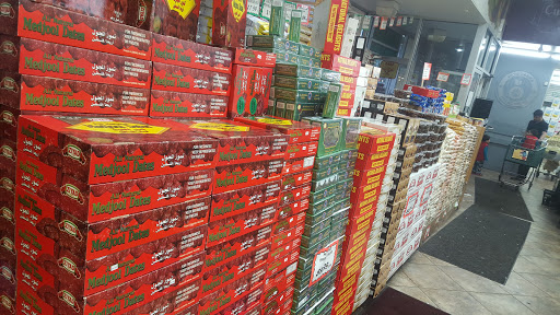 Grocery Store «World Fresh Market», reviews and photos, 2434 W Devon Ave, Chicago, IL 60659, USA