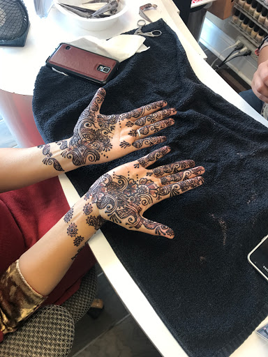 Beauty Salon «Aaina Salon», reviews and photos, 632 Amersale Dr, Naperville, IL 60563, USA