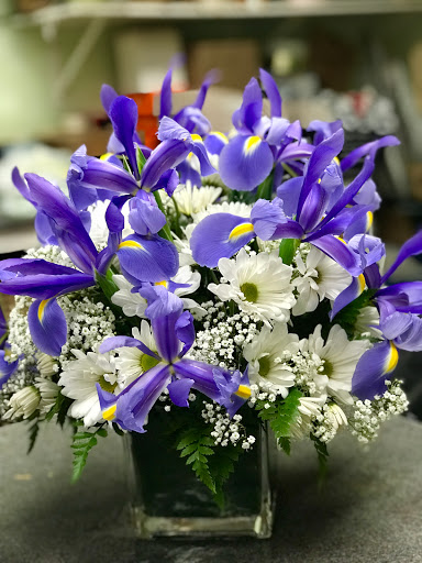 Florist «Paradise Flower Shoppe», reviews and photos, 100 U.S. 9, Manalapan Township, NJ 07726, USA