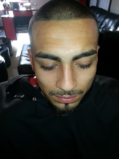 Barber Shop «Royal Kutz Barber Shop», reviews and photos, 1244 N Belt Line Rd, Irving, TX 75061, USA