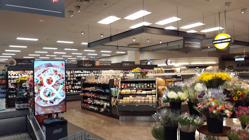 Grocery Store «Lunds & Byerlys Roseville», reviews and photos, 1601 County Rd C West, Roseville, MN 55113, USA