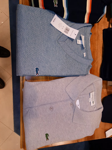 Department Store «Von Maur», reviews and photos, 37700 W 6 Mile Rd, Livonia, MI 48152, USA