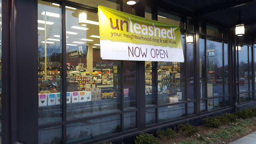 Pet Supply Store «Unleashed by Petco», reviews and photos, 3704 East-West Hwy #130, Hyattsville, MD 20781, USA