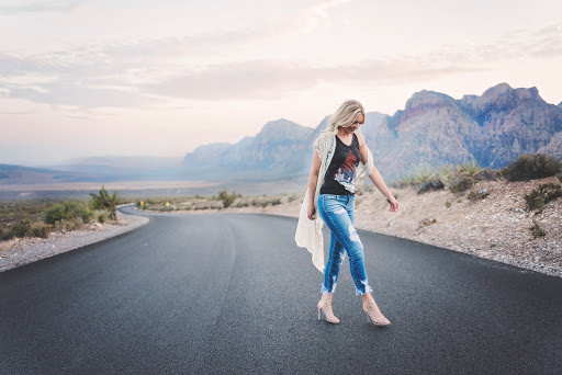 Bad Habit Boutique, 26 Plymouth St W, Le Mars, IA 51031, USA, 