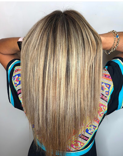 Hair Salon «Salon Westlake», reviews and photos, 4673 Lakeview Canyon Rd, Westlake Village, CA 91361, USA