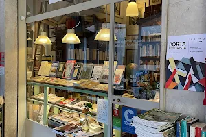 Libreria Scattisparsi image