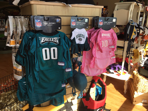 Pet Supply Store «EarthWise Pet Supply & Grooming», reviews and photos, 245 Fries Mill Rd, Blackwood, NJ 08012, USA