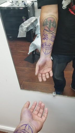 Tattoo Shop «Trilogy Tattoo Co», reviews and photos, 701 Lynnhaven Pkwy, Virginia Beach, VA 23452, USA