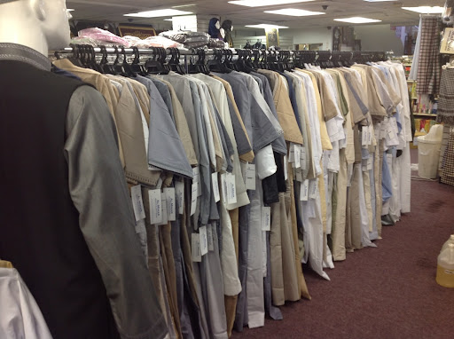 Clothing Store «Al-Minar Books & Islamic Fashion», reviews and photos, 5218-20 Chestnut St, Philadelphia, PA 19139, USA