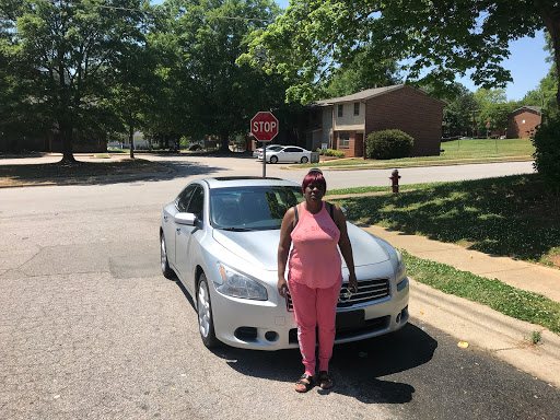 Used Car Dealer «Lavish Auto Sales», reviews and photos, 4526 Old Wake Forest Rd, Raleigh, NC 27609, USA