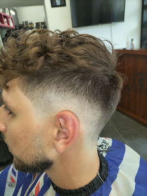 Danni Coiffure Barbershop à Pauillac