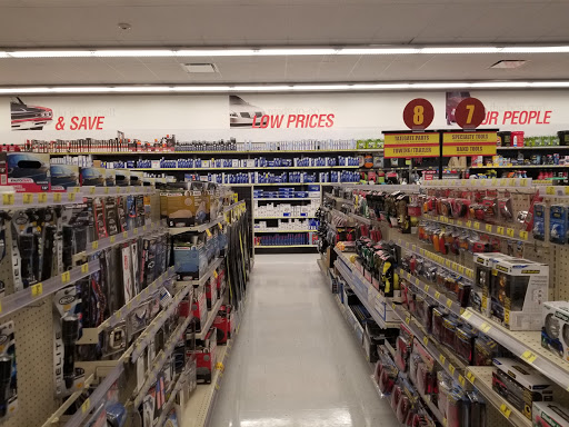 Auto Parts Store «Advance Auto Parts», reviews and photos, 9 W Montauk Hwy, Lindenhurst, NY 11757, USA