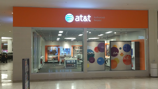 Cell Phone Store «AT&T Authorized Retailer», reviews and photos, 122 Hawthorn Center #623, Vernon Hills, IL 60061, USA
