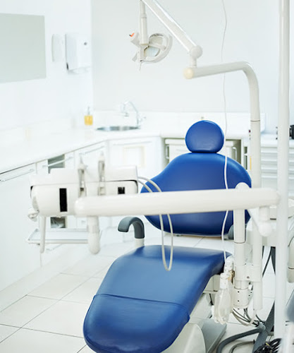 Reviews of Champion Dental Centre in Porirua - Dentist