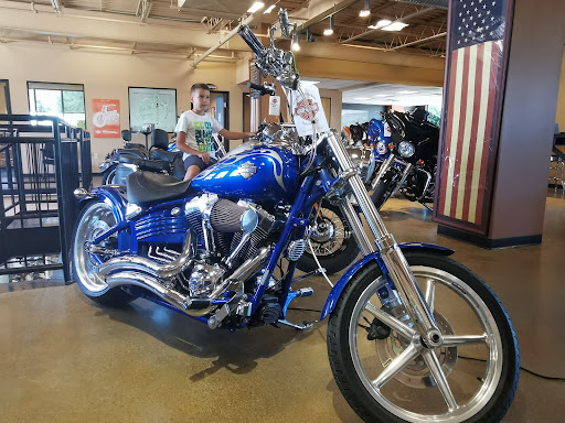 Harley-Davidson Dealer «Bergen County Harley-Davidson (Service Opens 9am)», reviews and photos, 124 Essex St, Rochelle Park, NJ 07662, USA