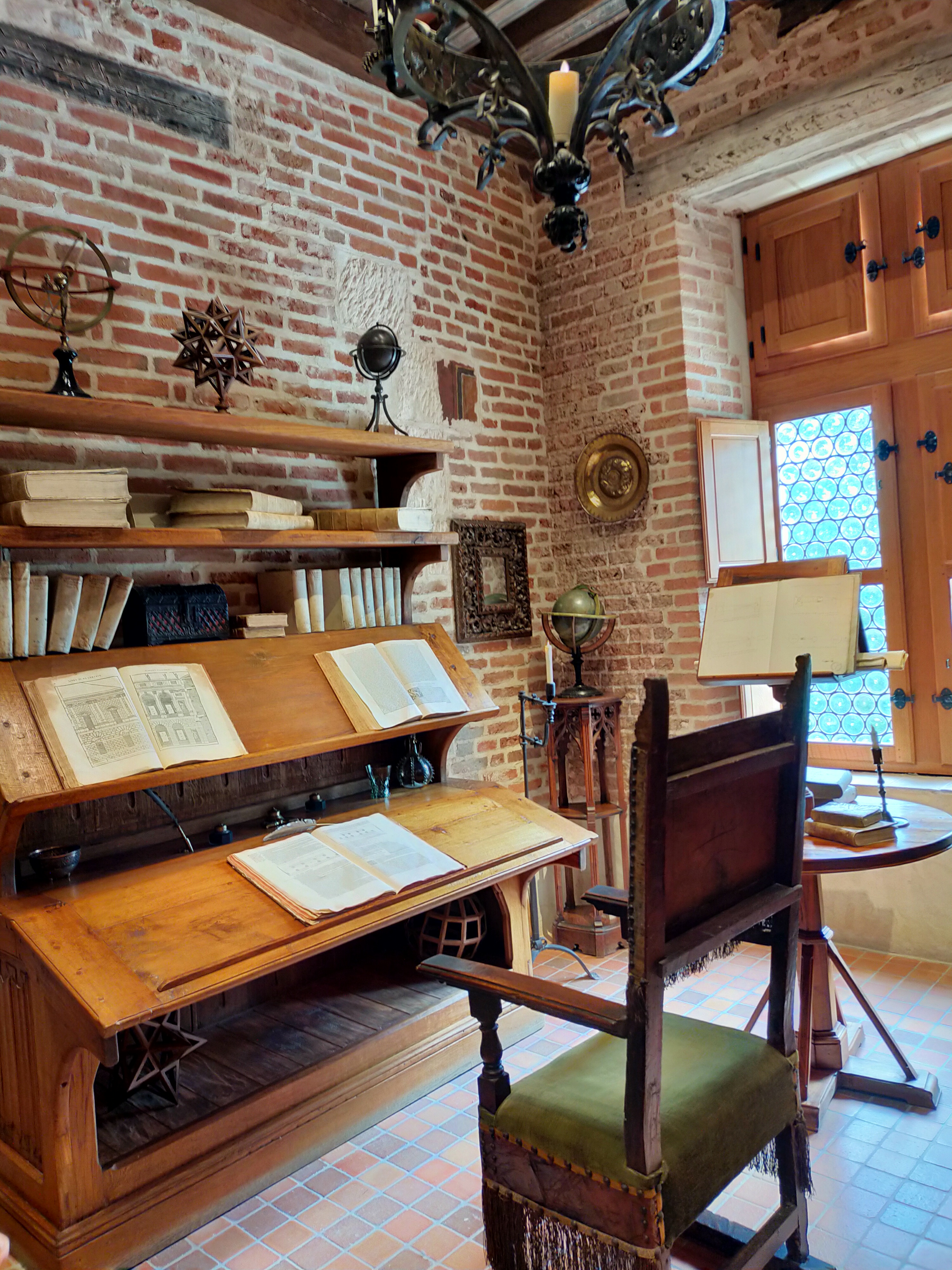 Photo n° 6 de l'avis de Zelebzel. fait le 30/08/2023 à 08:12