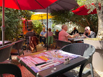 Atmosphère du Restaurant Le Bistrot Montmartre à Vernon - n°2