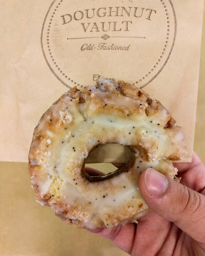 Donut Shop «Doughnut Vault», reviews and photos, 111 N Canal St, Chicago, IL 60606, USA