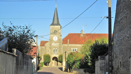 Église Saint-Martin à Nesle-et-Massoult