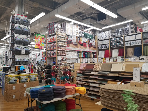 Bed Bath & Beyond