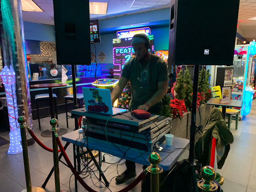 Bowling Alley «Centennial Lanes», reviews and photos, 16050 Centennial Cir, Tinley Park, IL 60477, USA