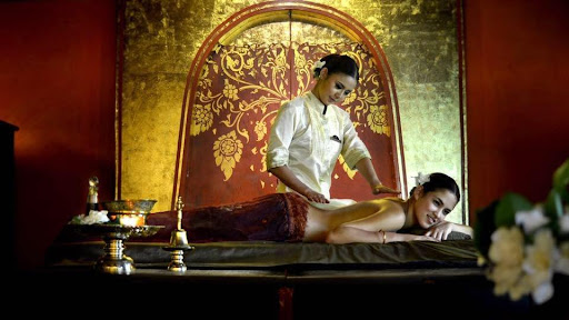 Chiida Spa Zürich Stauffacher - Luxuriöse Thai Massage & Thai Spa