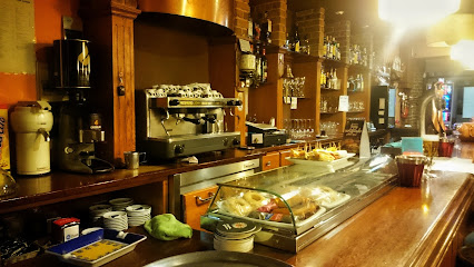 Bar RETAS Cafe y mas! - Rúa García Abad, 24, 27004 Lugo, Spain