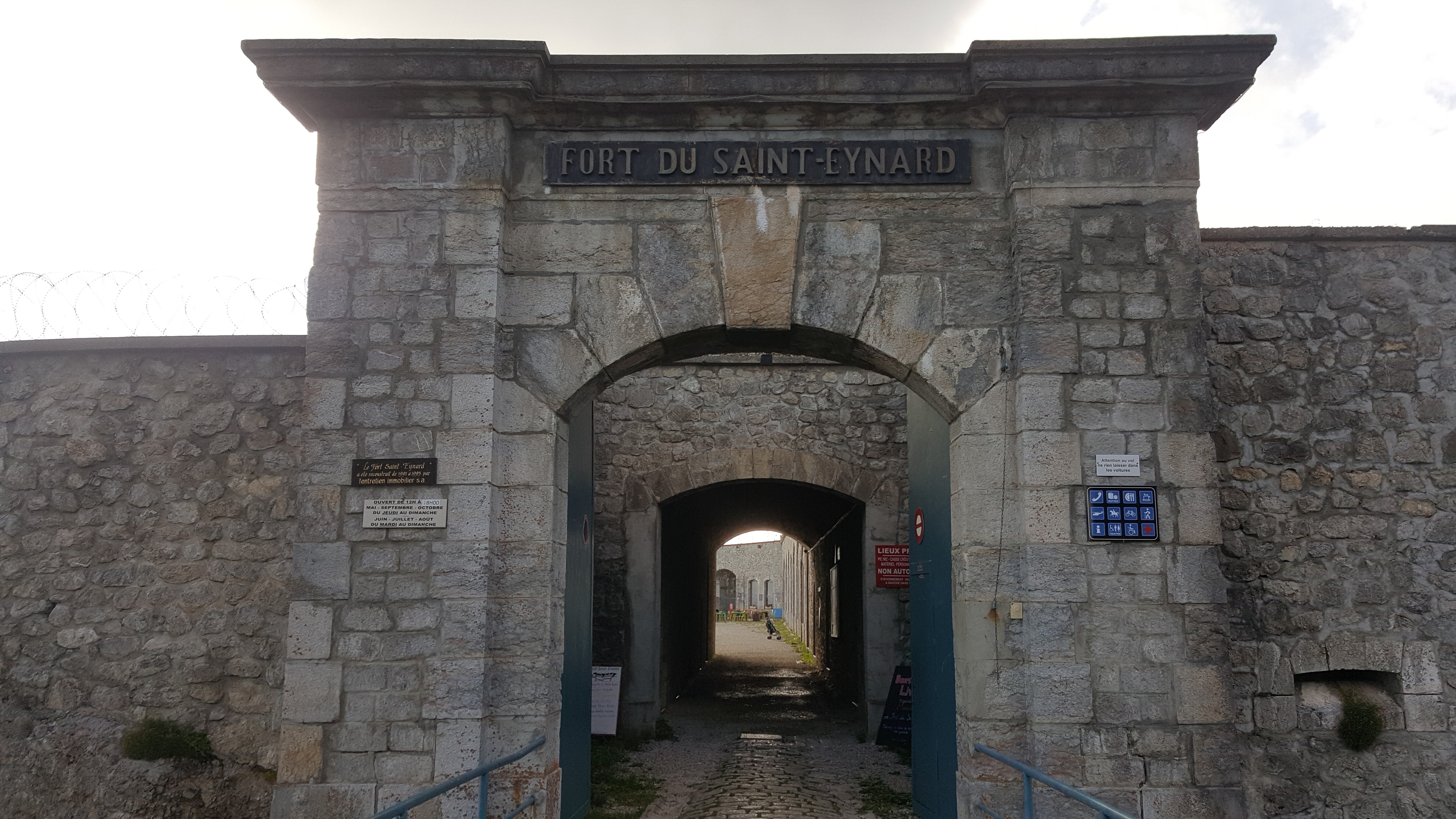 Photo n° 4 de l'avis de Samir. fait le 23/08/2017 à 19:54