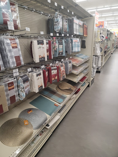 Discount Store «Big Lots», reviews and photos, 1515 Garner Station Blvd, Raleigh, NC 27603, USA