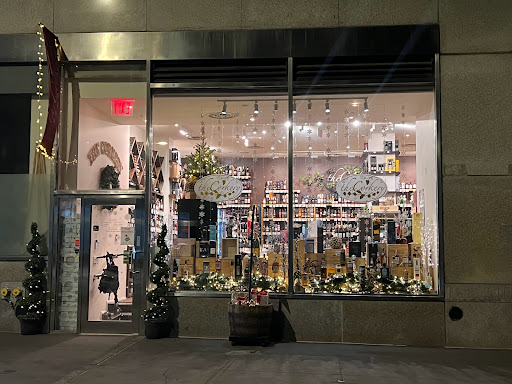 Liquor Store «The Corkery Wine & Spirits», reviews and photos, 15 Bridge St, New York, NY 10004, USA
