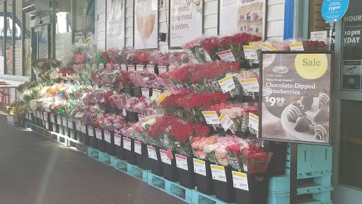 Shopping Mall «Redondo Shores Shopping Center», reviews and photos, 417 Pacific Coast Hwy, Redondo Beach, CA 90277, USA