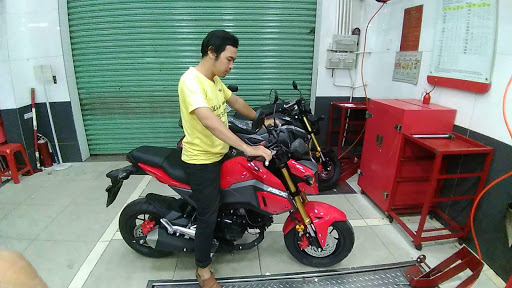 Honda Moto Phát Tiến
