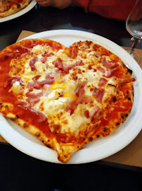 Pizza du Pizzeria Bella Roma à Saint-Leu-la-Forêt - n°19