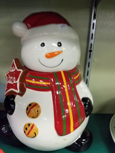 Thrift Store «Outreach Thrift Store», reviews and photos, 1715 S Rutherford Blvd, Murfreesboro, TN 37130, USA