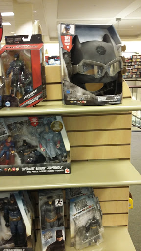 Shopping Mall «The Shops at Riverside», reviews and photos, 390 Hackensack Ave, Hackensack, NJ 07601, USA