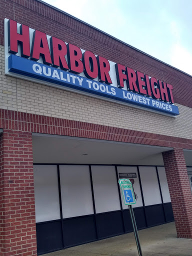 Hardware Store «Harbor Freight Tools», reviews and photos, 201 Skyline Dr #37, Conway, AR 72032, USA