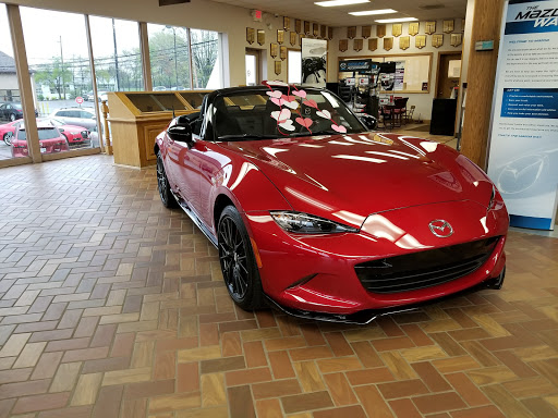 Car Dealer «Cascade Auto Group», reviews and photos, 4149 State Rd, Cuyahoga Falls, OH 44223, USA